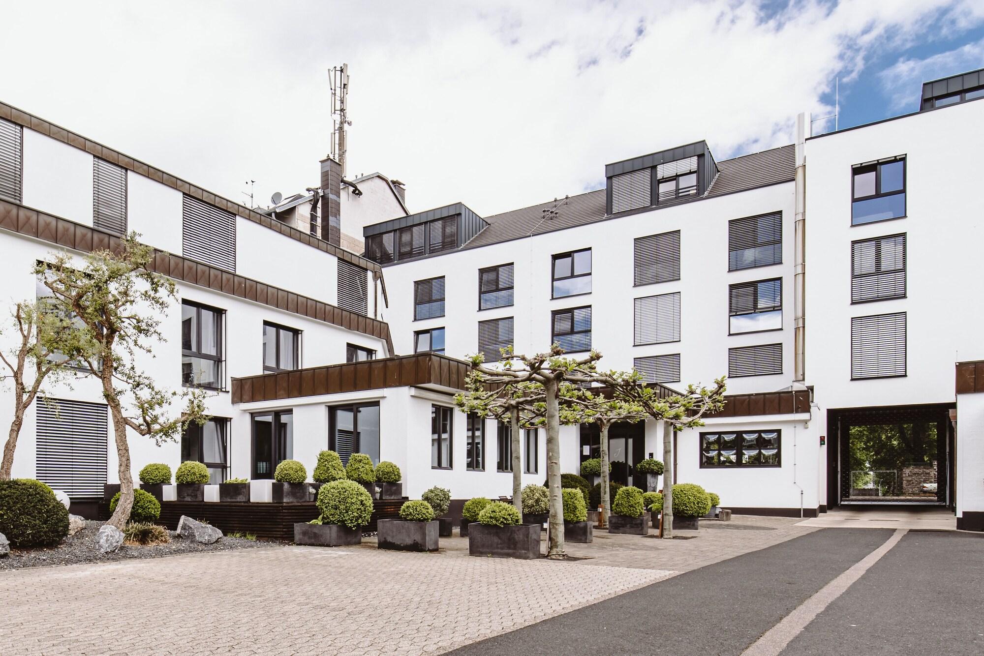 &Repeat Koeln Airport Hotel Kültér fotó